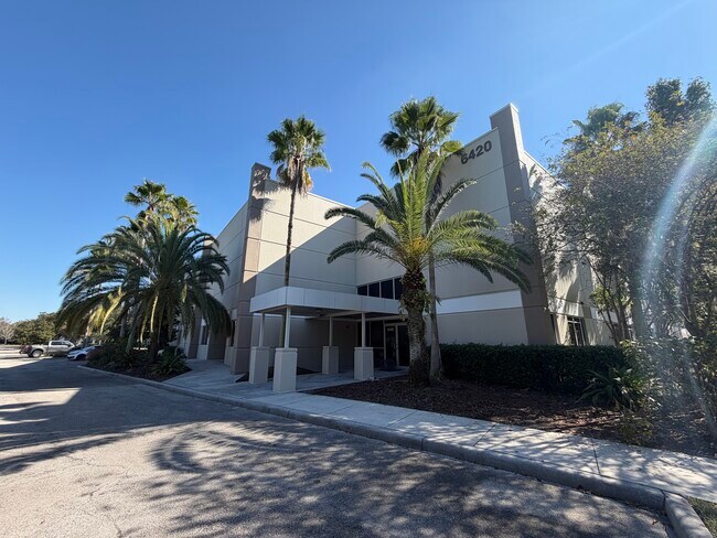 More details for 6420 Hazeltine National Dr, Orlando, FL - Industrial for Sale