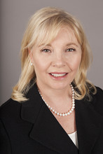 Sandra Smith