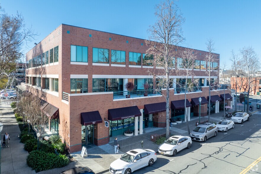 1655 N Main St, Walnut Creek, CA à louer - Photo du bâtiment - Image 2 de 9