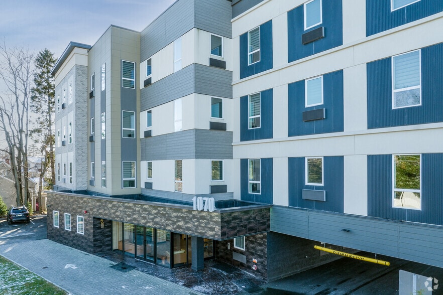 1070 River Rd, New Milford, NJ for sale - Building Photo - Image 3 of 14