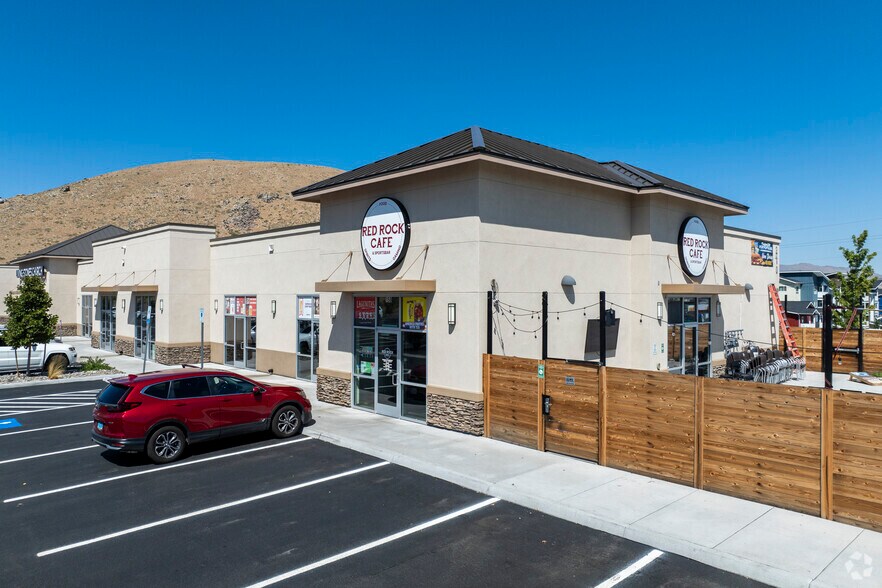 210 Silver Lake Rd, Reno, NV for sale - Building Photo - Image 2 of 21