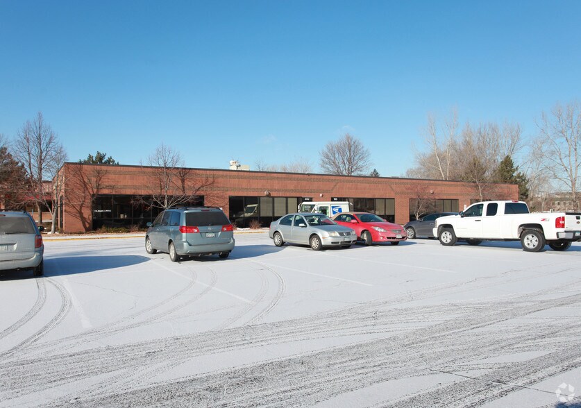 9800 Rockford Rd, Plymouth, MN à vendre - Photo du bâtiment - Image 2 de 2