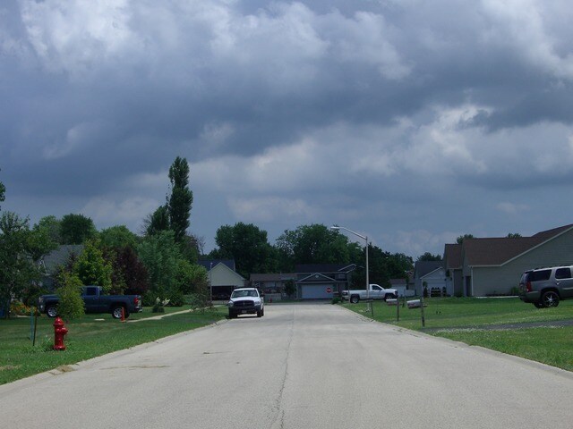 601 Effie Dr, Earlville, IL for sale - Building Photo - Image 2 of 4