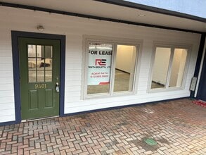 9401 Montgomery Rd, Montgomery, OH à louer Photo du bâtiment- Image 1 de 2