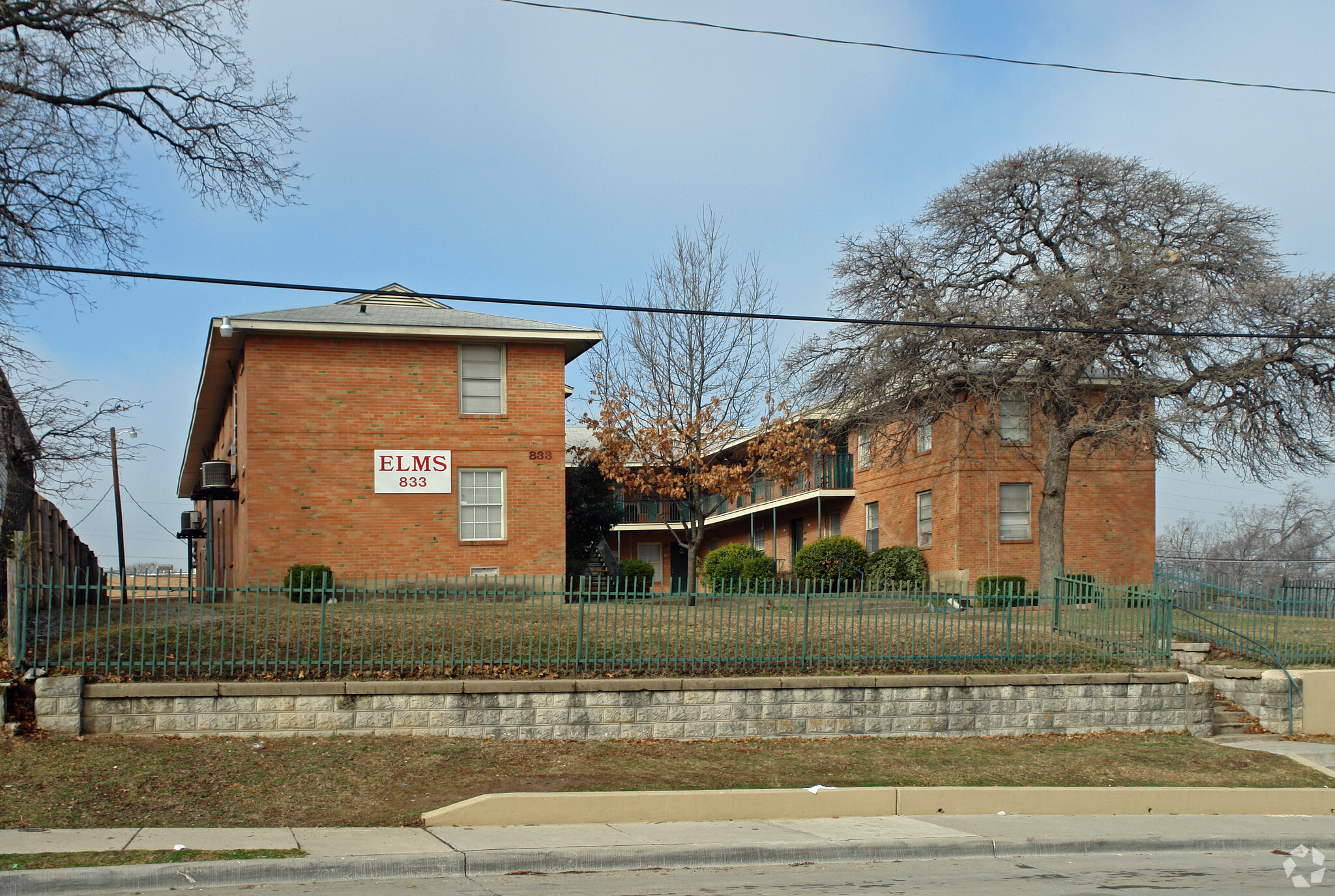 833 N Ewing Ave, Dallas, TX à vendre Photo principale- Image 1 de 3