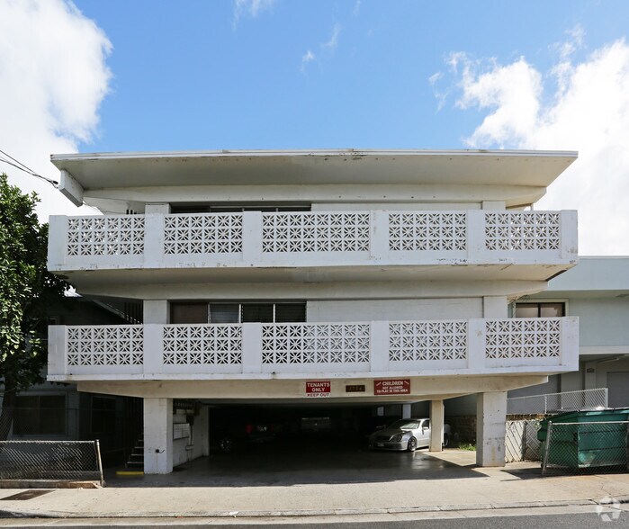 1754 Silva St, Honolulu, HI à vendre - Photo du bâtiment - Image 2 de 3