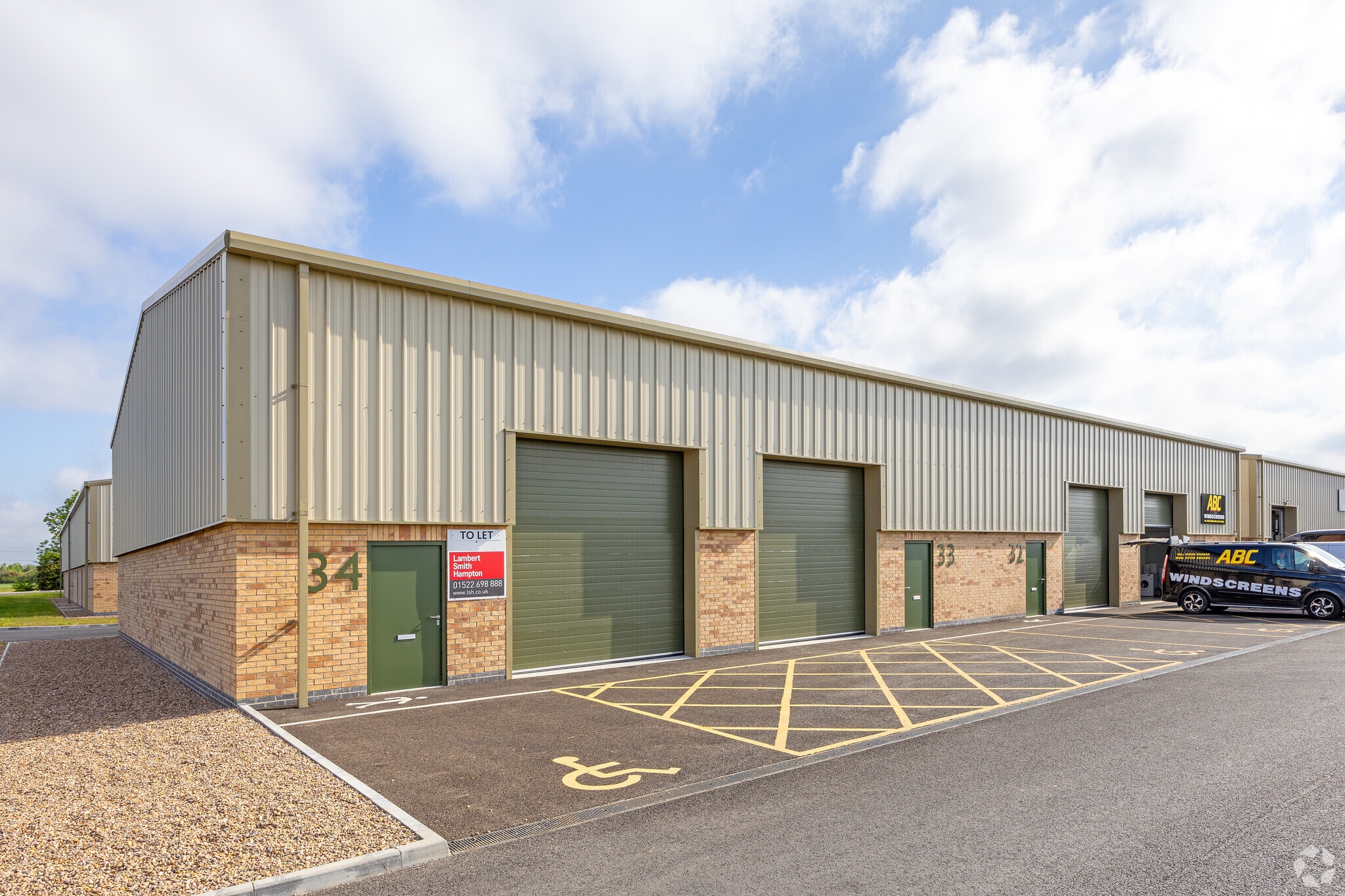 Newark Rd, Lincoln for lease Building Photo- Image 1 of 4