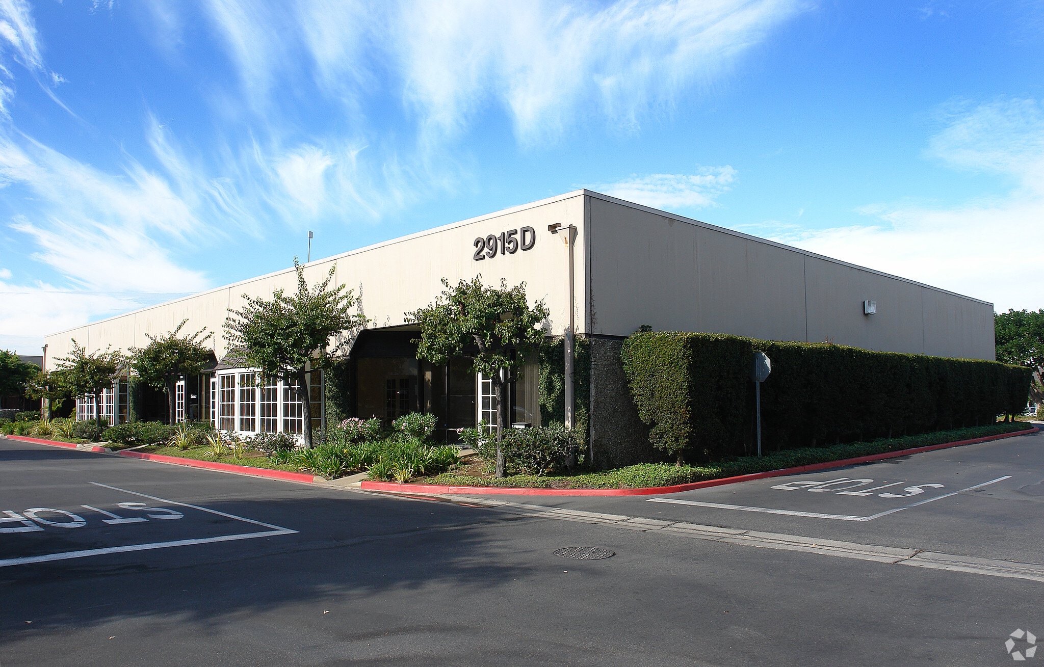 2915 Red Hill Ave, Costa Mesa, CA for lease Primary Photo- Image 1 of 5