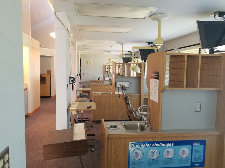 8811 E Reno Ave, Midwest City, OK à vendre - Photo intérieure - Image 3 de 8