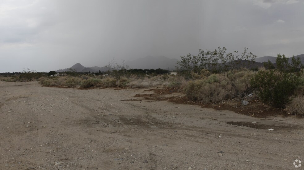 Clark Rd, Lucerne Valley, CA for sale - Primary Photo - Image 1 of 2