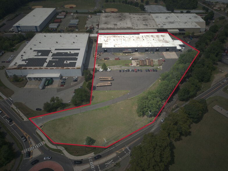 121 High Hill Rd, Swedesboro, NJ for lease - Building Photo - Image 2 of 11