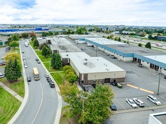 Plus de détails pour 341-371 Rue Isabey, Saint-Laurent, QC - Industriel à louer