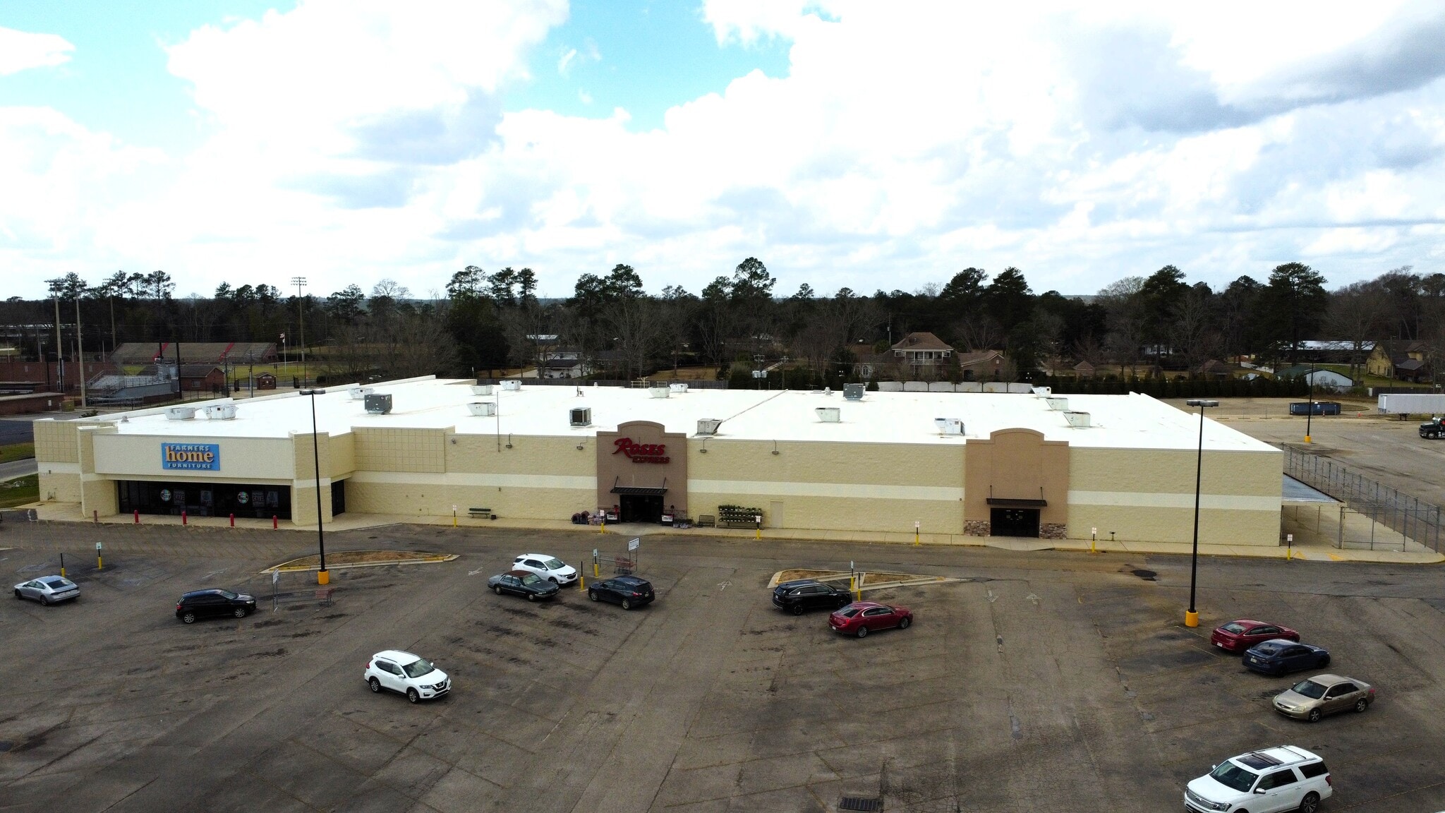 2041 Douglas Ave, Brewton, AL for lease Interior Photo- Image 1 of 3