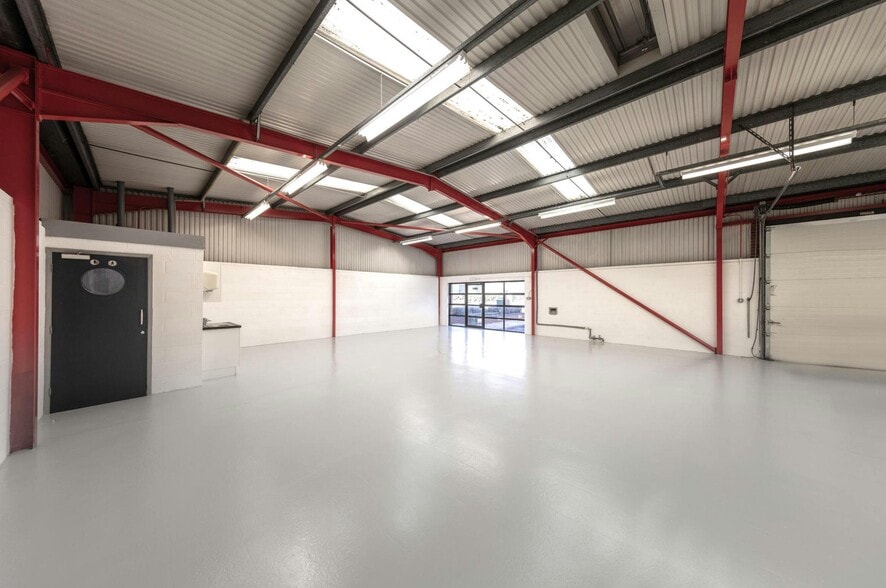 263-266 Argyll Ave, Slough for lease - Building Photo - Image 3 of 3