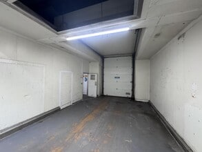 10 Bennett Fields Trading Estate, Wincanton for lease Interior Photo- Image 2 of 3
