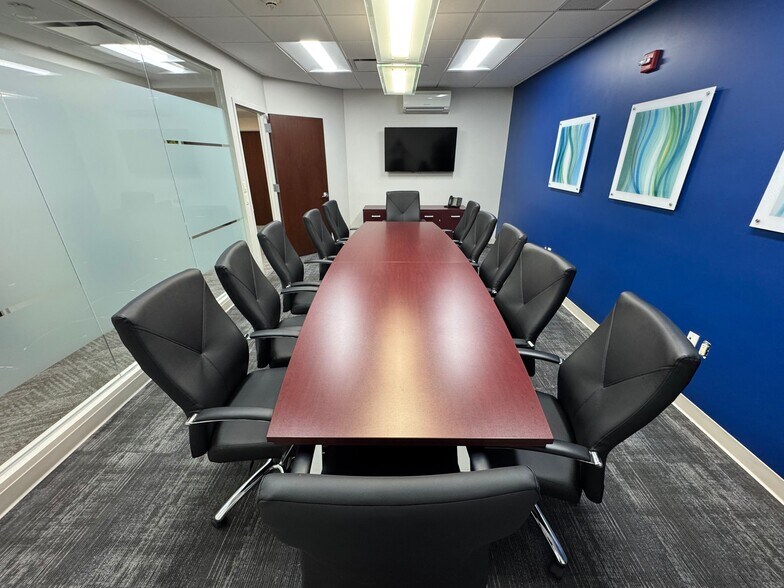 800 Westchester Ave, Rye Town, NY à louer - Photo intérieure - Image 2 de 15