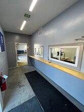 108 Clematis Ave, Waltham, MA à louer Photo intérieure- Image 2 de 8