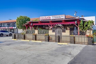 Plus de détails pour 626-650 Tustin St, Orange, CA - Vente au détail à louer