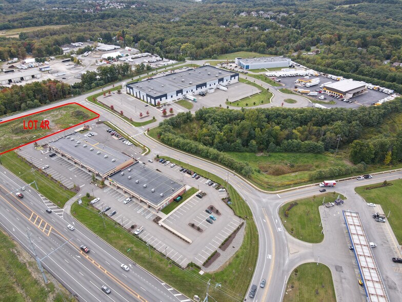 22083 Perry Hwy, Zelienople, PA à louer - Photo du bâtiment - Image 2 de 2