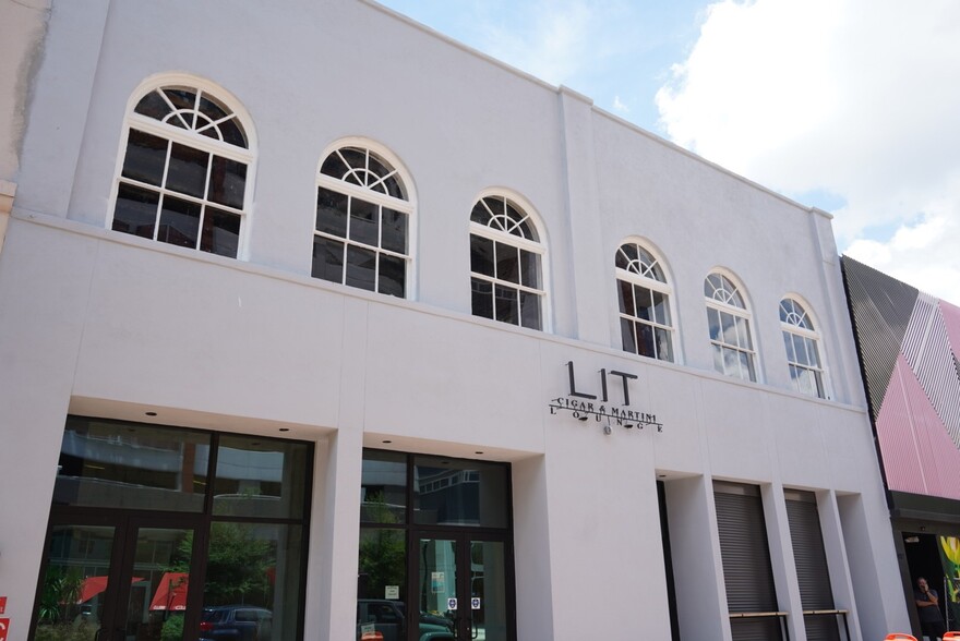 908 N Franklin St, Tampa, FL for lease - Building Photo - Image 1 of 1