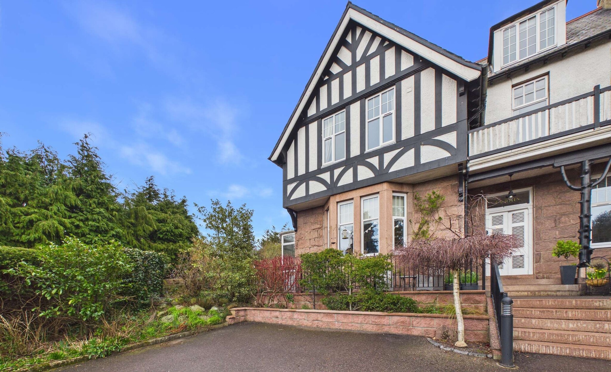 92 North Deeside Rd, Peterculter for sale Building Photo- Image 1 of 17