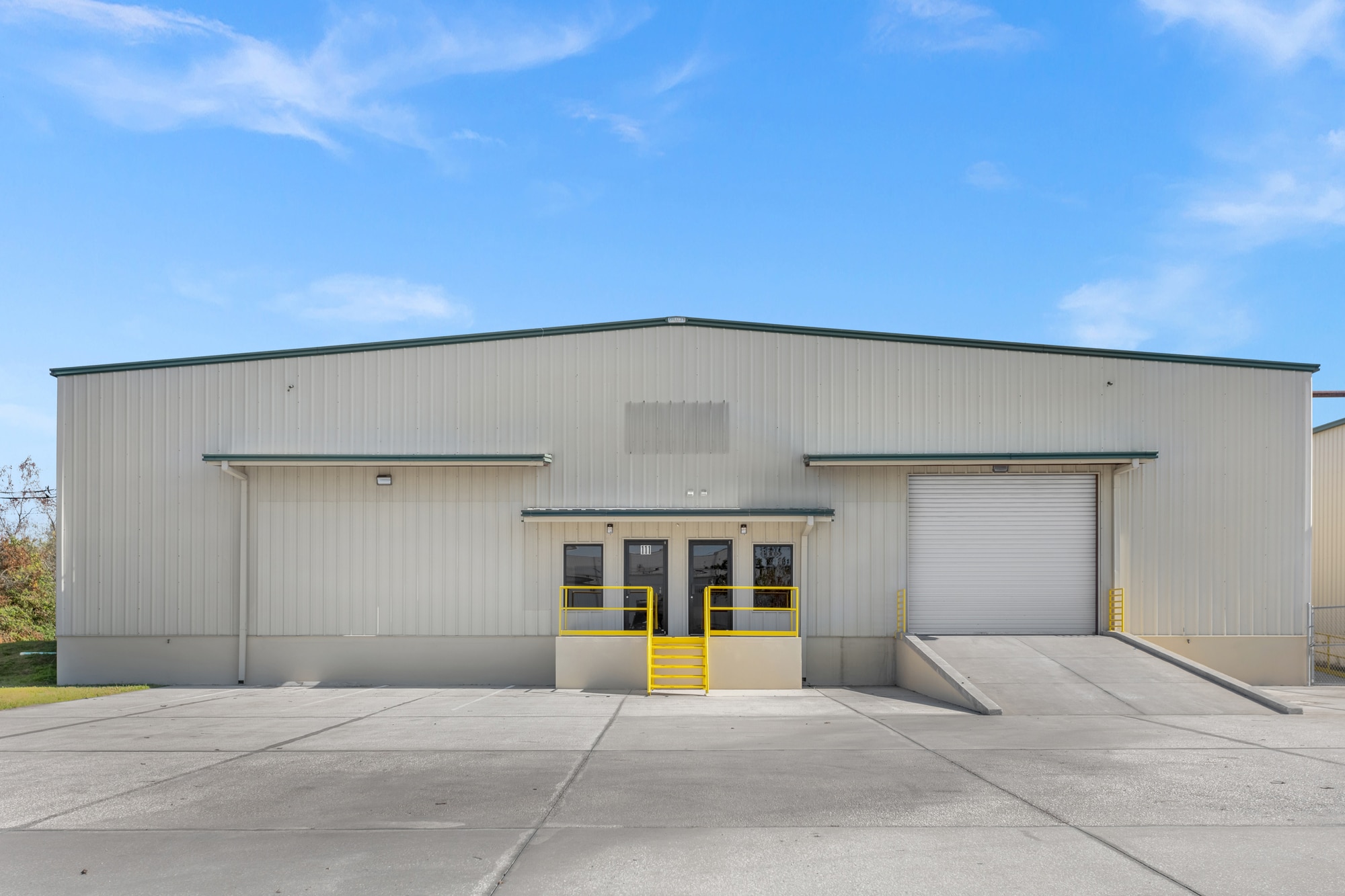 111 Industrial Blvd, Winter Haven, FL for lease Building Photo- Image 1 of 10