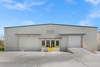 111 Industrial Blvd, Winter Haven, FL for lease Building Photo- Image 1 of 10