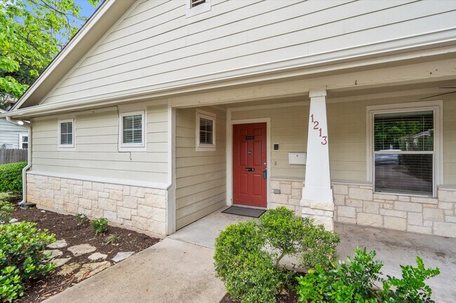 Plus de détails pour 1213 Justin Ln, Austin, TX - Soins de santé à vendre