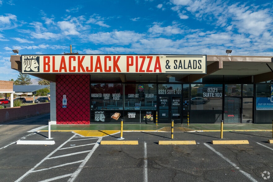 8321 E Broadway Blvd, Tucson, AZ for lease - Building Photo - Image 2 of 5