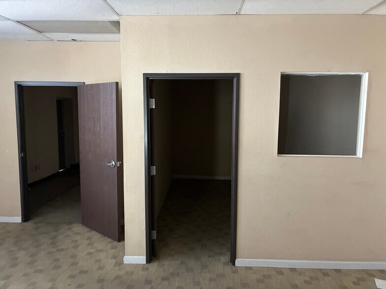 2479 Station Dr, Stockton, CA à louer - Photo du bâtiment - Image 3 de 10