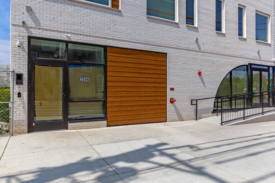 2046 E Lehigh Ave, Philadelphia, PA à louer - Photo du bâtiment - Image 1 de 7