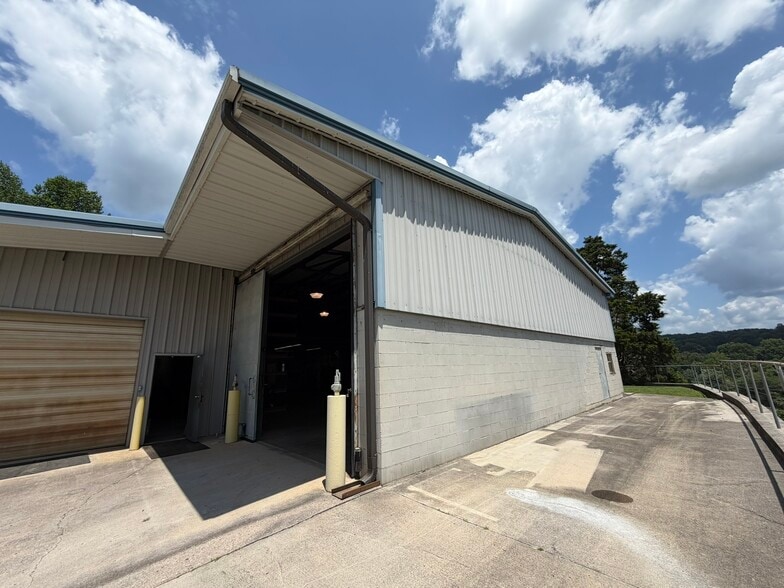 8431 Maynardville Pike, Knoxville, TN for sale - Building Photo - Image 3 of 20