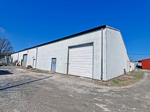3674 State Route 111, Pontoon Beach, IL à louer Photo intérieure- Image 1 de 8