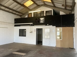 Orwell St, Grimsby for lease Interior Photo- Image 2 of 2