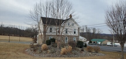 1180 Route 100, Bechtelsville, PA à louer Photo intérieure- Image 2 de 23