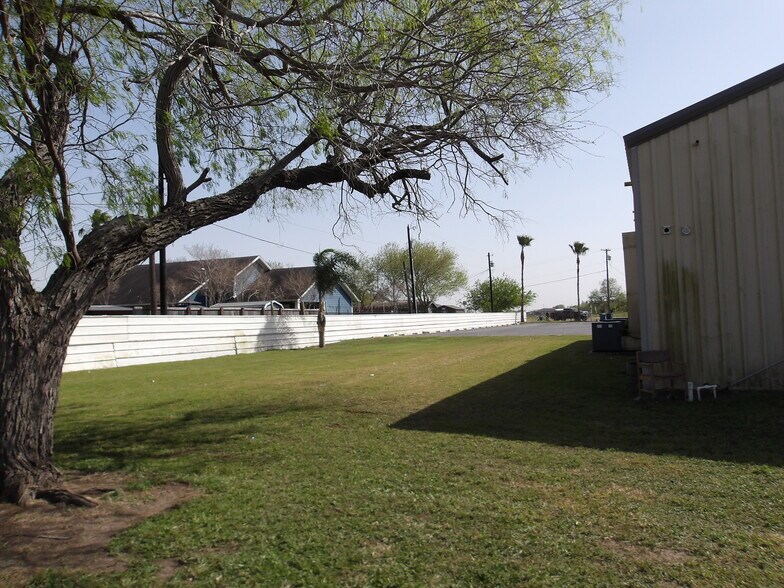 1 Industrial Pkwy, Rio Hondo, TX for sale - Building Photo - Image 2 of 41