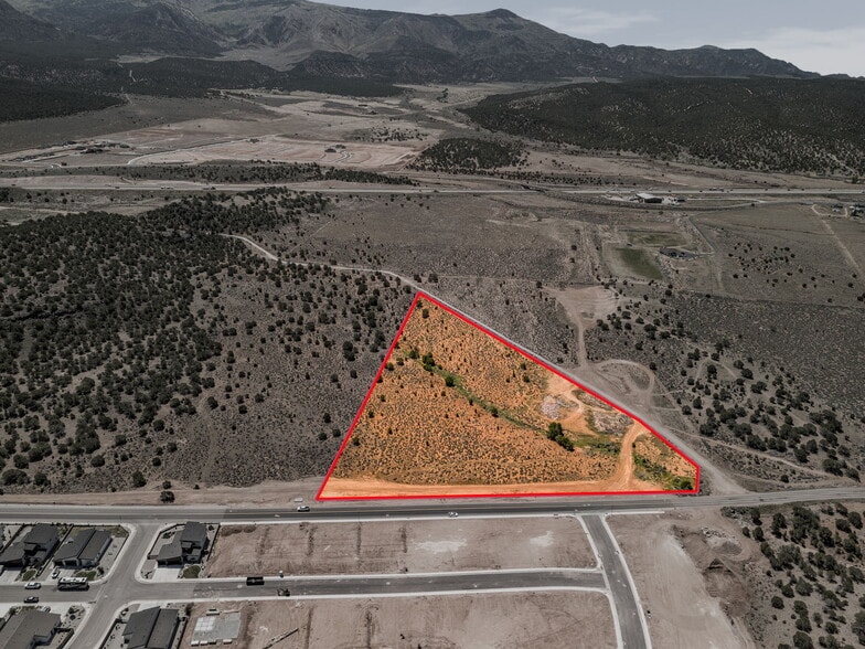 W South Mountain Drive, Cedar City, UT à vendre - Photo du bâtiment - Image 2 de 18