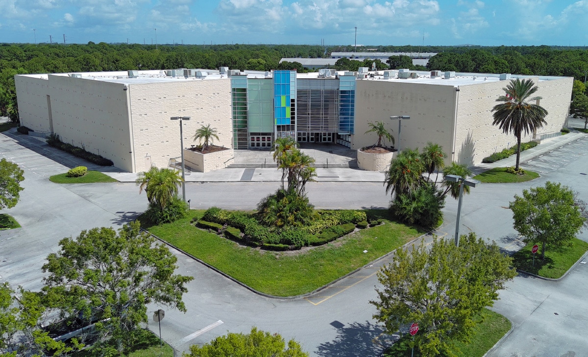 1900 NE Courtyard Cir, Port Saint Lucie, FL for sale Primary Photo- Image 1 of 4