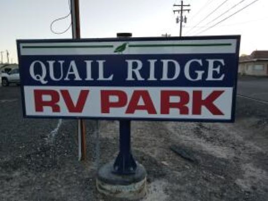 Plus de détails pour 1314 W Pierce St, Burns, OR - Spécialité à vendre