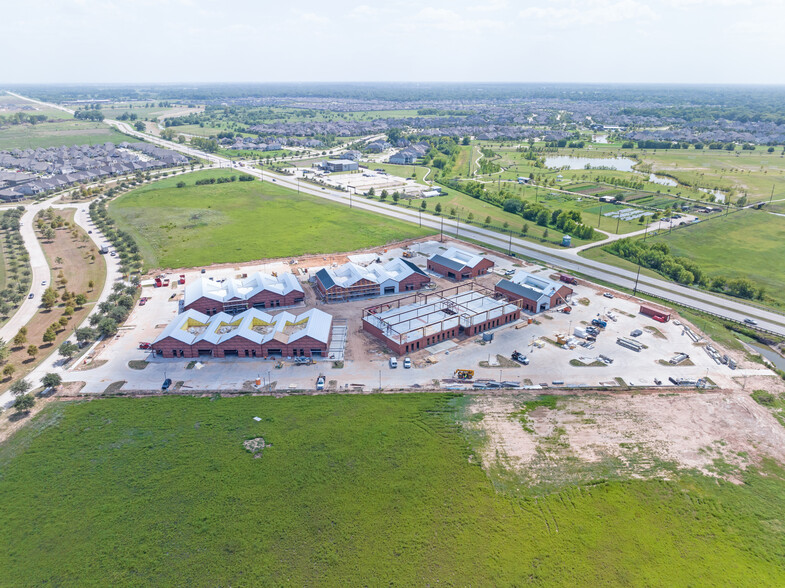 18802 W Airport Blvd, Richmond, TX à vendre - Photo du bâtiment - Image 1 de 1