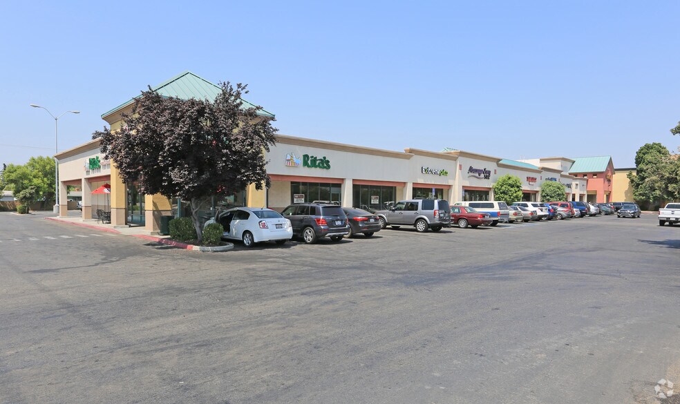2001 McHenry Ave, Modesto, CA à louer - Photo du bâtiment - Image 3 de 5