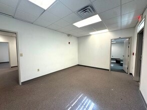 1149 Cornell Ave, Savannah, GA à louer Photo intérieure- Image 2 de 14