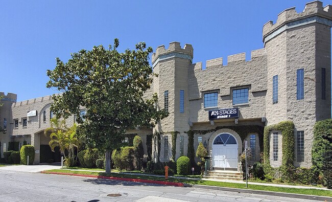 More details for 1101-1117 W Isabel St, Burbank, CA - Office for Sale