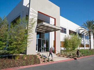 Plus de détails pour 117 Waterworks Way, Irvine, CA - Industriel à louer