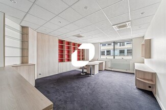 Plus de détails pour Bureau à vendre