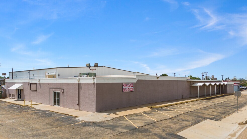 224 Buddy Holly Ave, Lubbock, TX à louer - Photo du bâtiment - Image 2 de 22