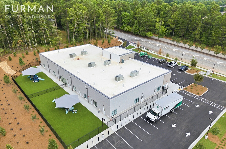 1240 Newnan Crossing Blvd E, Newnan, GA for sale - Building Photo - Image 3 of 12