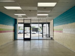 4652-4822 La Sierra Ave, Riverside, CA for lease Interior Photo- Image 1 of 11