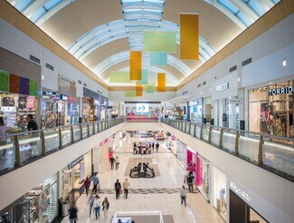 Plus de détails pour 9301 Tampa Ave, Northridge, CA - Commerce de détail à louer