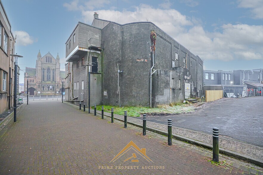 10 Station Rd, Grangemouth à vendre - Photo du bâtiment - Image 3 de 8